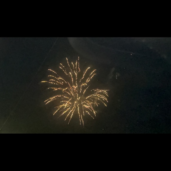 Meet your Posher, Mel - Picture 1 of 1